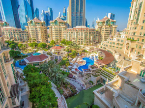 Отель Swissotel Al Murooj Dubai