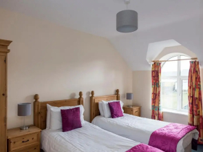 Atlantic Point Sea View Apartment