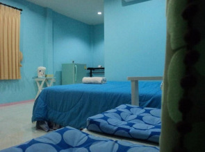 Baan Captain Hook at Koh Larn