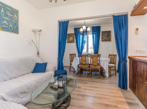 Stunning Apartment in Biograd With Wifi and 2 Bedrooms
