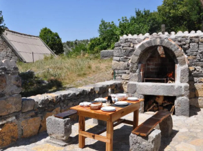 Mountain Cottage Mons Baebius