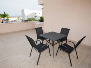 San Marian Apt 1a