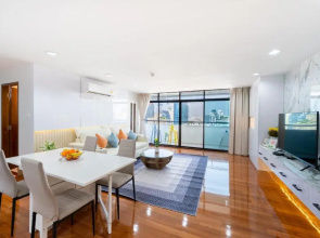 MN residence at Thonglor
