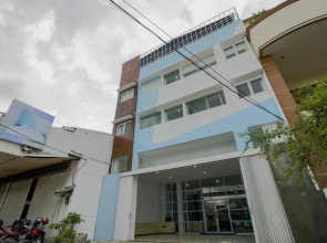 RedDoorz Plus near SoMa Rajawali Palembang