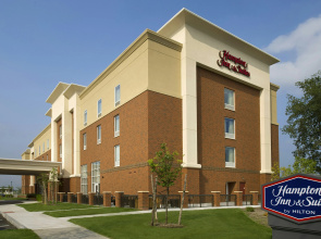 Hampton Inn & Suites Syracuse/Carrier Circle