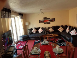 Edinburgh City Deluxe Apartment