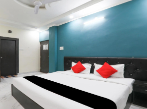 Capital O 78105 Hotel Figtree Premier