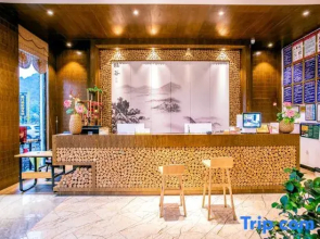 VaIIeyHabitathoIidayhoteI(MaIingRiverCanyonTouristAttractionarea