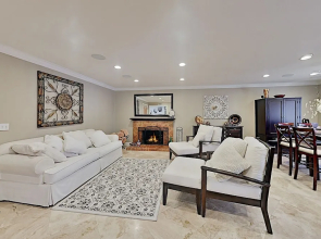 8131indi 2 Bedroom Home