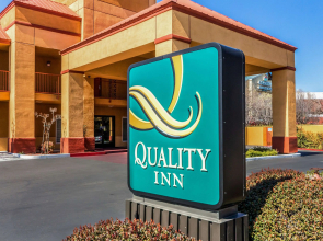 Quality Inn Fresno Near University