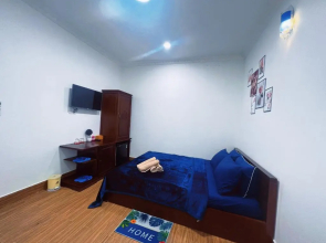 Nhan Tay Hostel