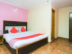 OYO 49602 Bhagsu Fall Homestay