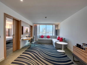 Отель Novotel Sharjah Expo Center