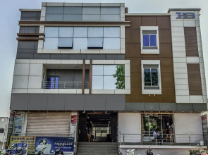 OYO 2222 Hotel Bhumi