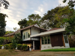 Ban Mai Chai Khao