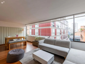 w Upscale 1BR in Cabrera