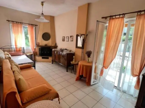 Lithino Apartments · 5min From the Beach