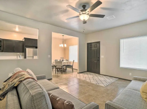 Spacious El Paso Apt, 6 Mi to Downtown!