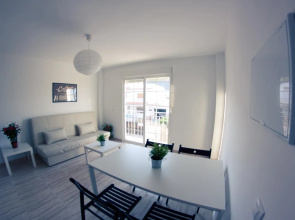 Apartamentos H3 Playamar Pintor Rosales