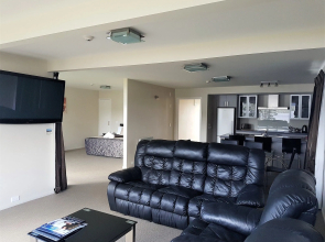 Fiordland Lakeview Motel and Apartments