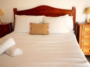 Pine Villa Meia Praia