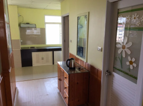 OYO 75486 Anna Residence Jomtien