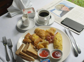 The Community - Siem Reap