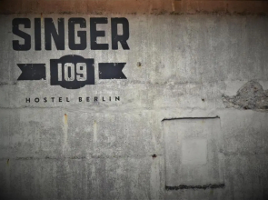 Singer109 Hotel & Apartment