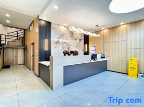 Xinsu Hotel (Harbin Railway Station Chinese Baroque Old Road Outer Cultural Area Branch)