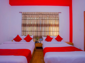 OYO 240 Hotel Aagan
