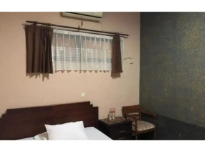 Elsana Transit Hotel Syariah