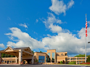 Holiday Inn Resort Lake George - Adirondack Area by IHG