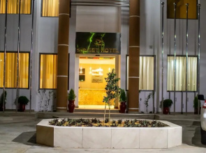 Sunset Hotel