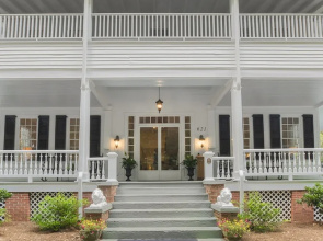Liberty Hall Inn & Brandini's