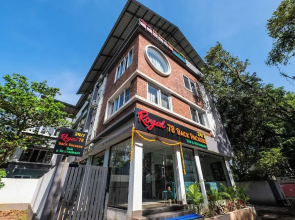 Royal 78 Backpackers Bar & Restaurant