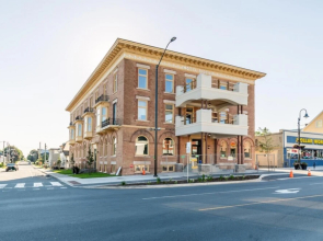 Rideau 1Bd Apartment Balcony Free Parking 2