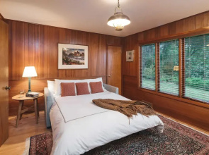 Ocean Views, Outdoor Living, 5min Walk to Beach The Purcell House by Avantstay