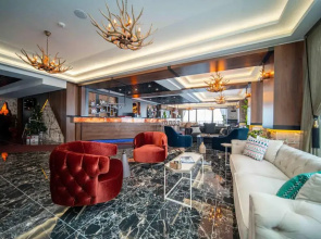 Peony Palace Hotel