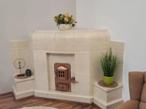 B8 - Spacious, Charming Apartment in Central Sibiu