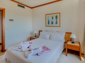 Muthu Oura Praia Hotel