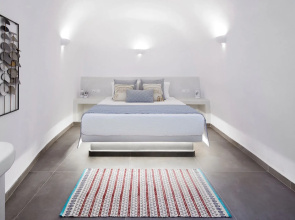Mellow Luxury Cave