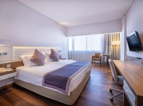 Crowne Plaza Limassol by IHG