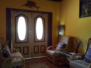 Anse Kerlan Beach Chalets