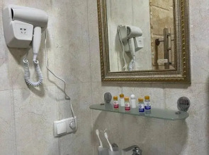 Мини-отель Alisher Hotel