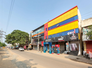 OYO 19396 Cristal Residency