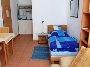 Häusser Apartment+Zimmer