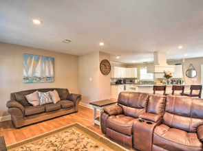 Quiet Retreat w/ Fire Pit ~ 4 Miles to Pensacola!