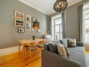 Downtown Excellence Apartment by Vacationy