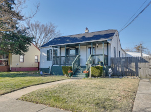 Private Yard & Patio Bbq! Norfolk Home Near Dtwn