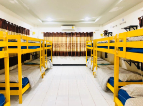 Pai Circus Hostel